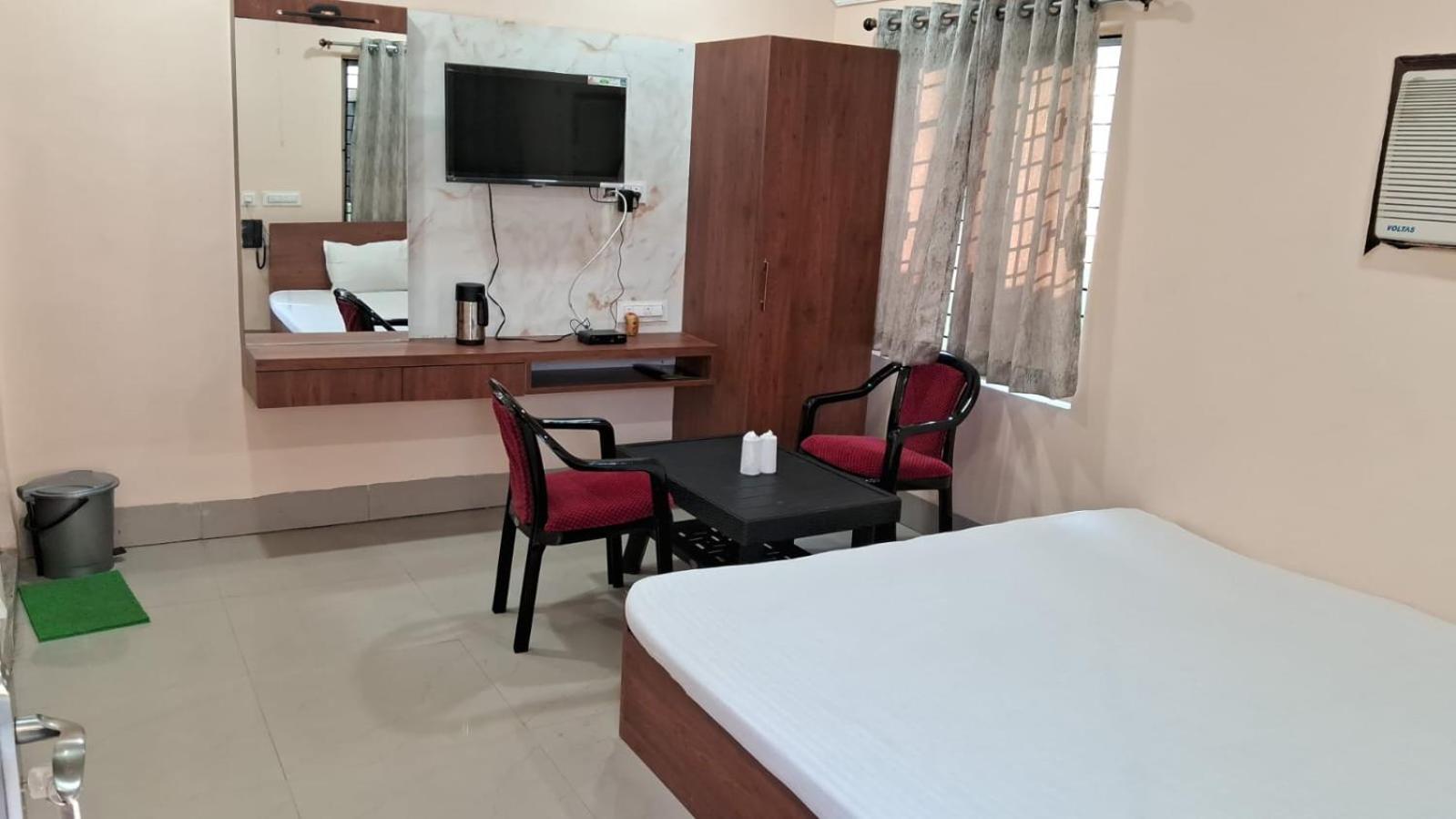 New Mouchak Hotel & Resorts Tajpur Экстерьер фото